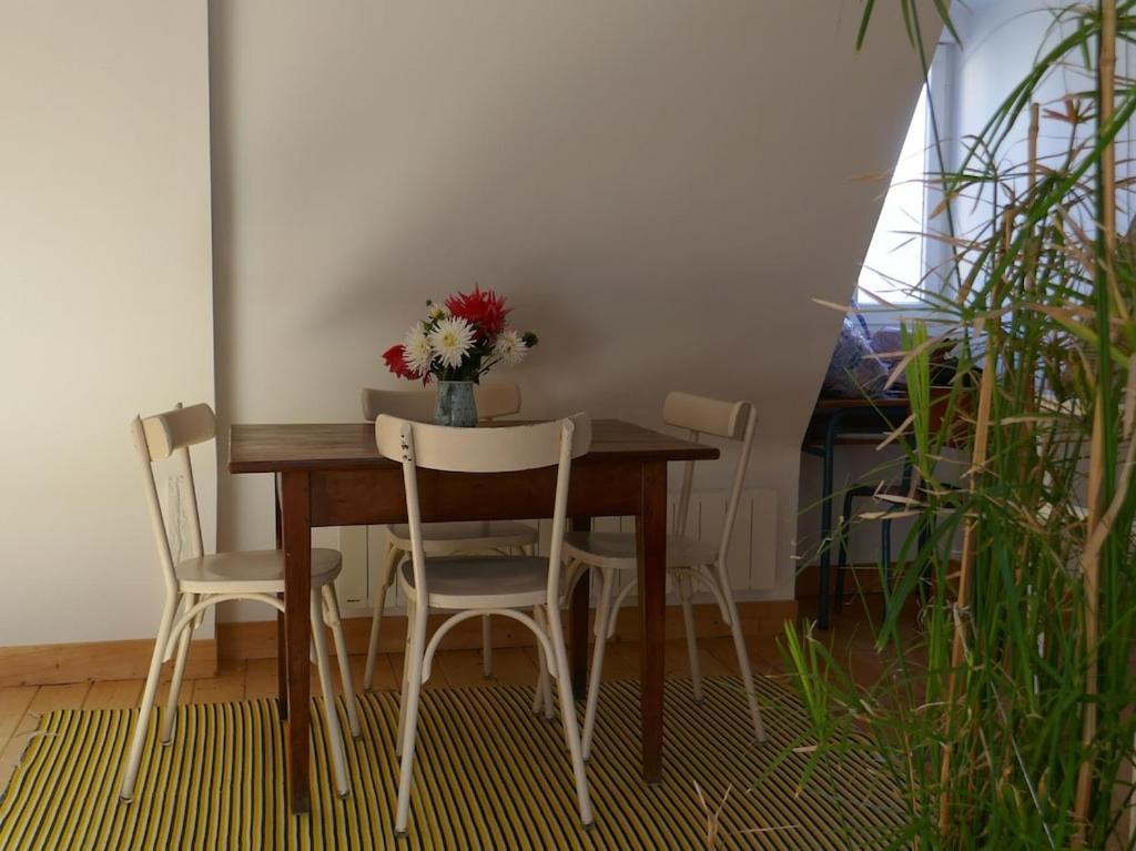L Escalier Rouge Apartment Тур Екстериор снимка